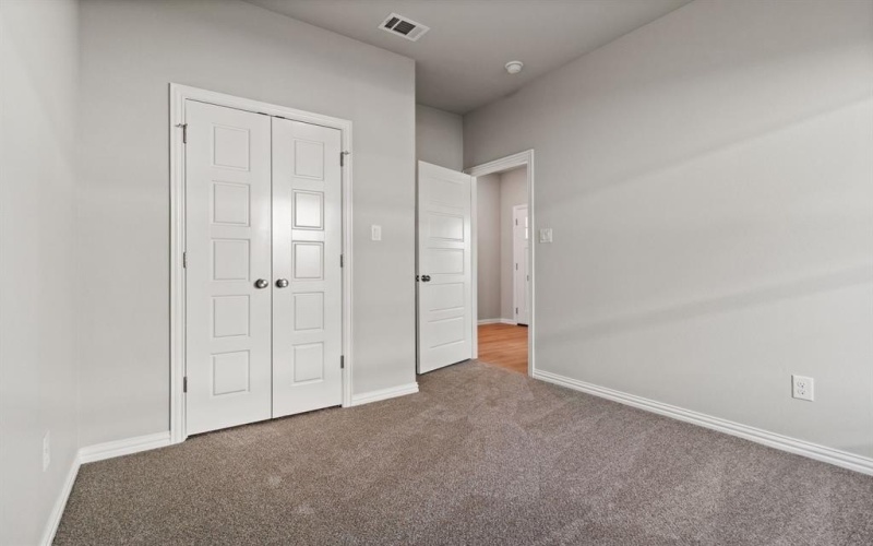 212 Lead Creek Drive, Fort Worth, TX 76131, 3 Habitaciones Habitaciones , ,2 BañosBaños,Residential,En Venta,212 Lead Creek Drive,0,21085272