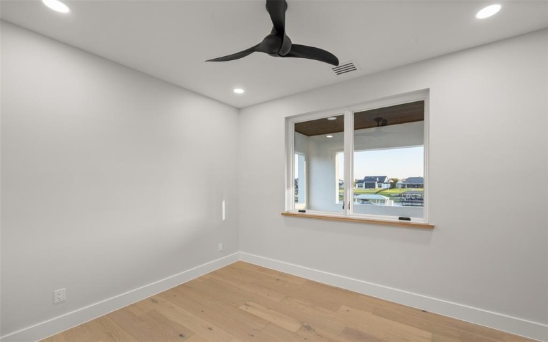 1532 Laguna Bay N, Pelican Bay, TX 76020, 6 Bedrooms Bedrooms, ,6 BathroomsBathrooms,Residential,For Sale,1532 Laguna Bay N,0,21085276