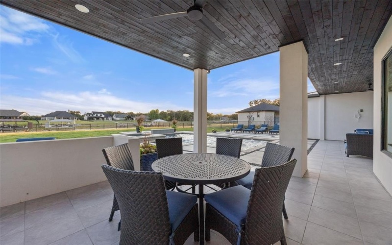 1532 Laguna Bay N, Pelican Bay, TX 76020, 6 Bedrooms Bedrooms, ,6 BathroomsBathrooms,Residential,For Sale,1532 Laguna Bay N,0,21085276