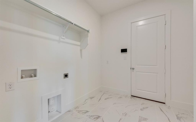 2009 Eagle Nest Drive, Mesquite, TX 75181, 4 Habitaciones Habitaciones , ,3 BañosBaños,Residential,En Venta,2009 Eagle Nest Drive,0,21085279