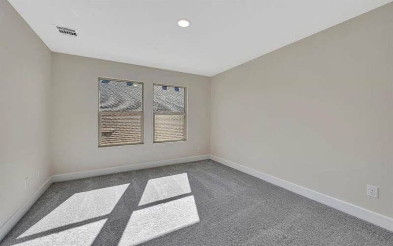 728 Emerald Heights, Lavon, TX 75166, 5 Bedrooms Bedrooms, ,5 BathroomsBathrooms,Residential,For Sale,728 Emerald Heights,0,21085306