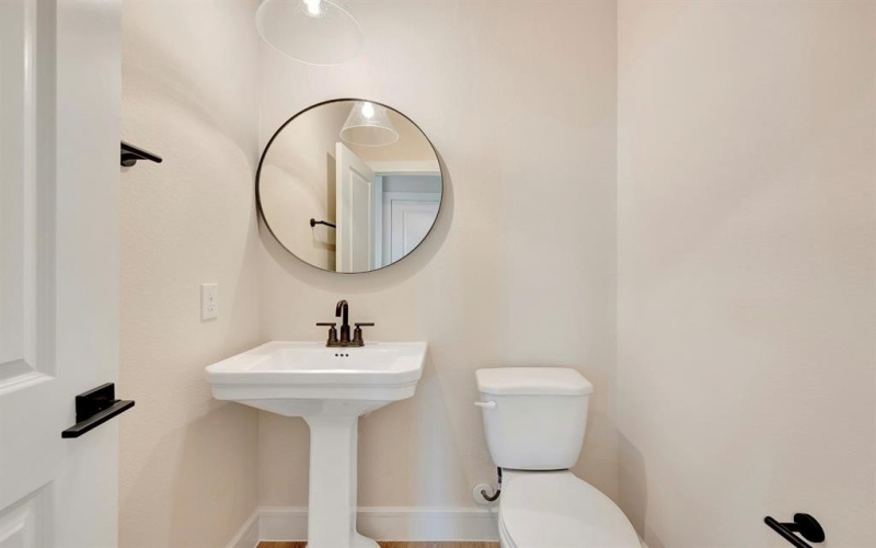 728 Emerald Heights, Lavon, TX 75166, 5 Bedrooms Bedrooms, ,5 BathroomsBathrooms,Residential,For Sale,728 Emerald Heights,0,21085306