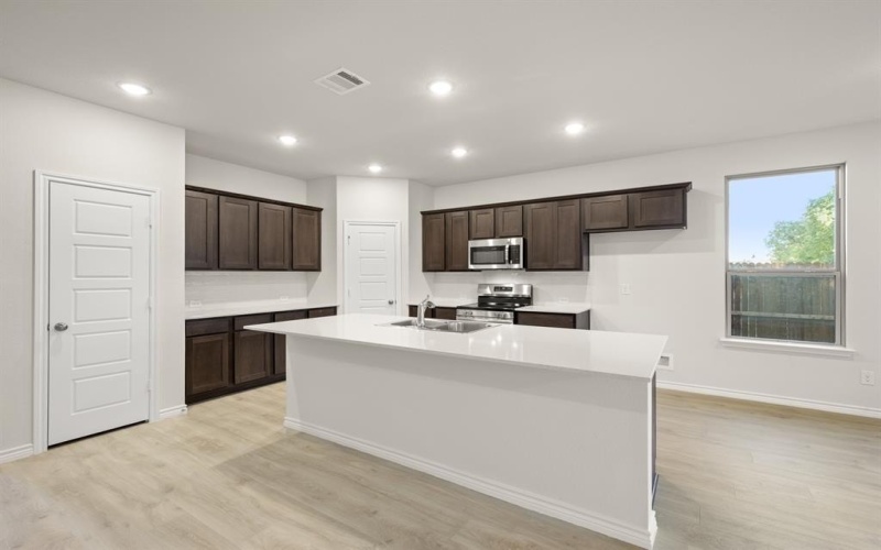 501-503 S Mockingbird Lane, Denton, TX 76205, 8 Habitaciones Habitaciones , ,5 BañosBaños,Residential Multi Family,En Venta,501-503 S Mockingbird Lane,0,21085353