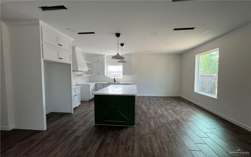 808 E Evans Avenue, Pharr, TX 78577, 3 Habitaciones Habitaciones , ,2 BañosBaños,Residential,En Venta,808 E Evans Avenue,458111