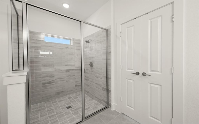 1915 Silvercreek Lane, Cedar Hill, TX 75104, 4 Habitaciones Habitaciones , ,3 BañosBaños,Residential,En Venta,1915 Silvercreek Lane,0,21085521