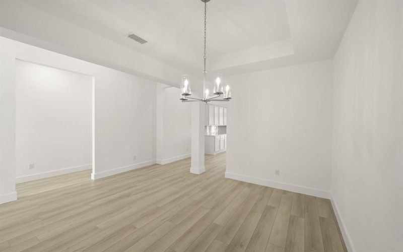 1915 Silvercreek Lane, Cedar Hill, TX 75104, 4 Habitaciones Habitaciones , ,3 BañosBaños,Residential,En Venta,1915 Silvercreek Lane,0,21085521