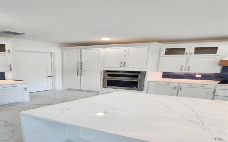 3338 Sylvan Avenue, Dallas, TX 75212, 4 Habitaciones Habitaciones , ,5 BañosBaños,Residential,En Venta,3338 Sylvan Avenue,0,21074490