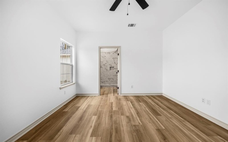 303 Meador, Moody, TX 76557, 3 Bedrooms Bedrooms, ,2 BathroomsBathrooms,Residential,For Sale,303 Meador,0,21075609