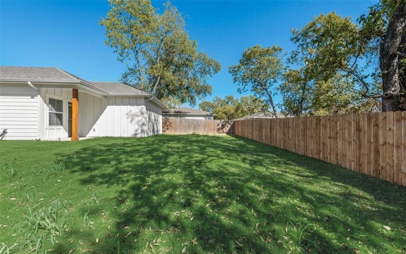 202 Pine, Bonham, TX 75418, 3 Habitaciones Habitaciones , ,2 BañosBaños,Residential,En Venta,202 Pine,0,21082898