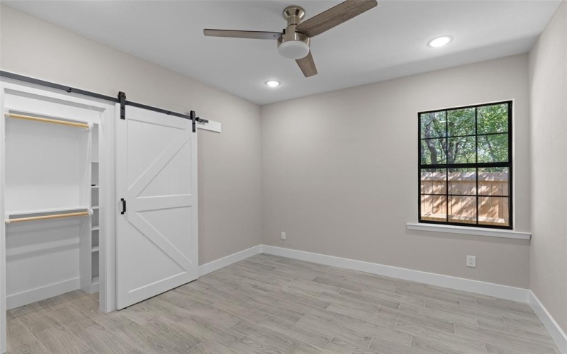 3025 Red Oak Drive, Granbury, TX 76048, 3 Bedrooms Bedrooms, ,2 BathroomsBathrooms,Residential,For Sale,3025 Red Oak Drive,0,21083783