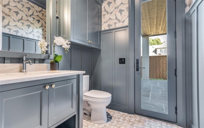 3408 Hanover Avenue, University Park, TX 75225, 5 Bedrooms Bedrooms, ,7 BathroomsBathrooms,Residential,For Sale,3408 Hanover Avenue,0,21084322