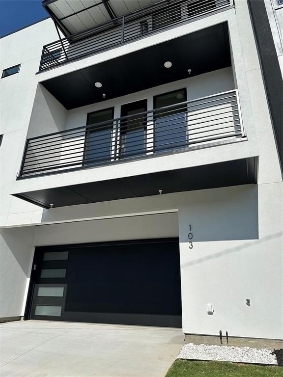 4401 Cabell Drive #103, Dallas, TX 75204, 2 Bedrooms Bedrooms, ,2 BathroomsBathrooms,Residential,For Sale,4401 Cabell Drive,0,21084557