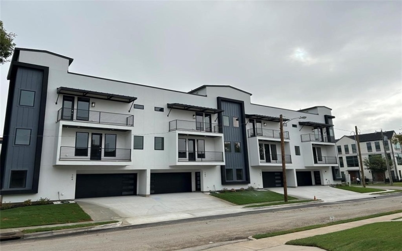 4401 Cabell Drive #103, Dallas, TX 75204, 2 Bedrooms Bedrooms, ,2 BathroomsBathrooms,Residential,For Sale,4401 Cabell Drive,0,21084557