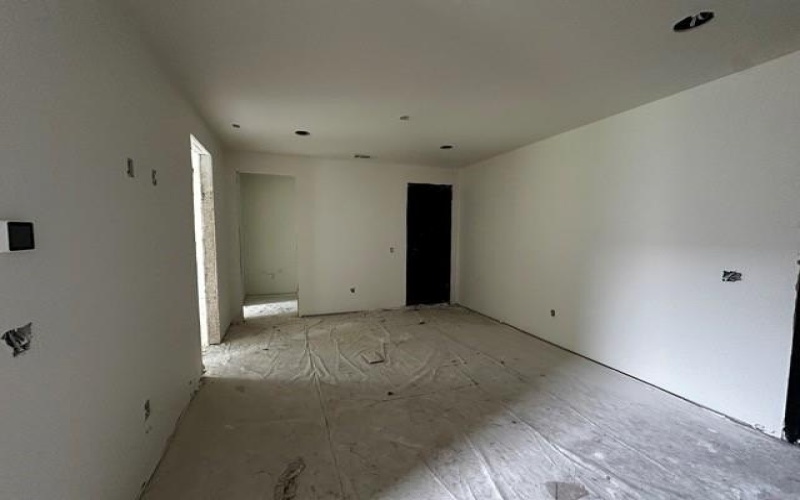 304 E Pacific Street #316, Sherman, TX 75090, 10 Bedrooms Bedrooms, ,10 BathroomsBathrooms,Residential,For Sale,304 E Pacific Street,0,21084841