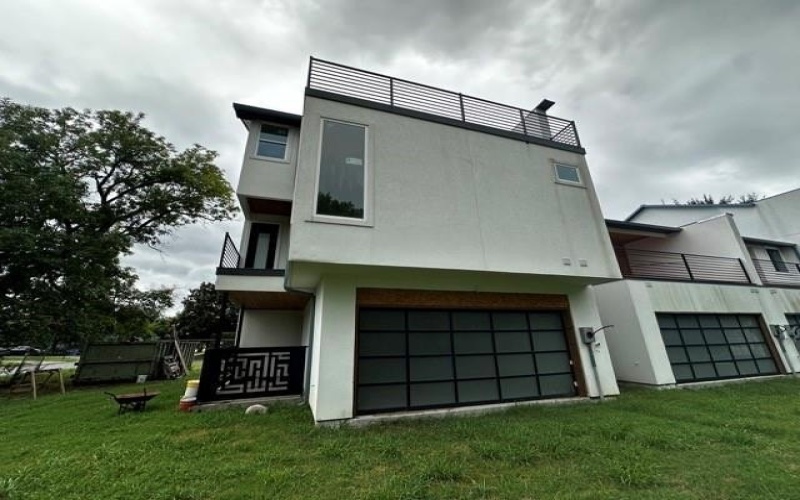 304 E Pacific Street #316, Sherman, TX 75090, 10 Bedrooms Bedrooms, ,10 BathroomsBathrooms,Residential,For Sale,304 E Pacific Street,0,21084841