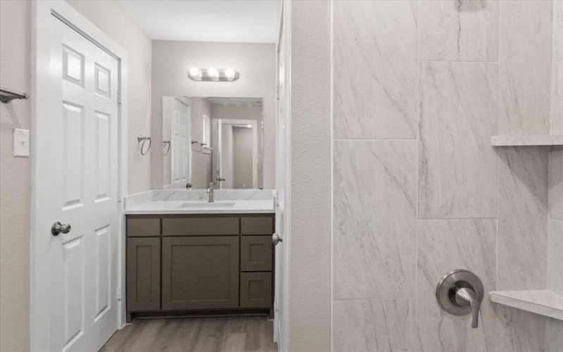 2640-2642 Hutchinson Street, Fort Worth, TX 76106, 6 Habitaciones Habitaciones , ,6 BañosBaños,Residential Multi Family,En Venta,2640-2642 Hutchinson Street,0,21084846