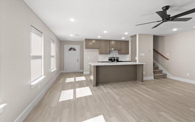 2640-2642 Hutchinson Street, Fort Worth, TX 76106, 6 Habitaciones Habitaciones , ,6 BañosBaños,Residential Multi Family,En Venta,2640-2642 Hutchinson Street,0,21084846