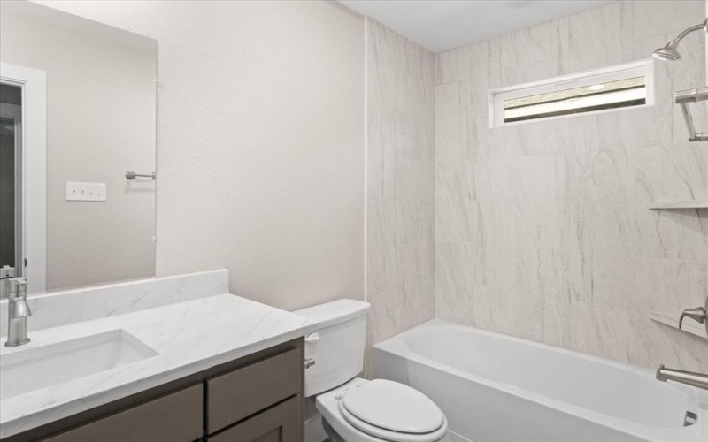 2640-2642 Hutchinson Street, Fort Worth, TX 76106, 6 Habitaciones Habitaciones , ,6 BañosBaños,Residential Multi Family,En Venta,2640-2642 Hutchinson Street,0,21084846