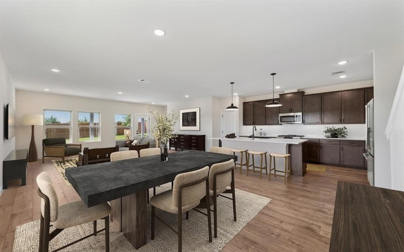 2217 Maple Ridge Drive, Van Alstyne, TX 75495, 5 Habitaciones Habitaciones , ,3 BañosBaños,Residential,En Venta,2217 Maple Ridge Drive,0,21085639