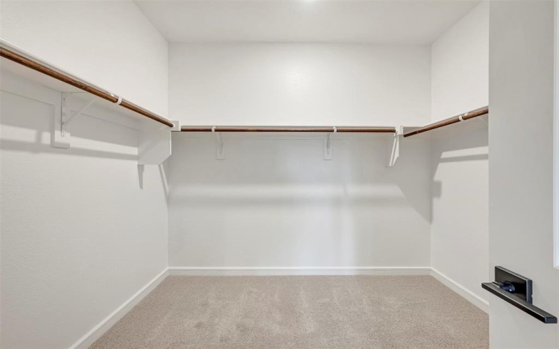 2217 Maple Ridge Drive, Van Alstyne, TX 75495, 5 Bedrooms Bedrooms, ,3 BathroomsBathrooms,Residential,For Sale,2217 Maple Ridge Drive,0,21085639