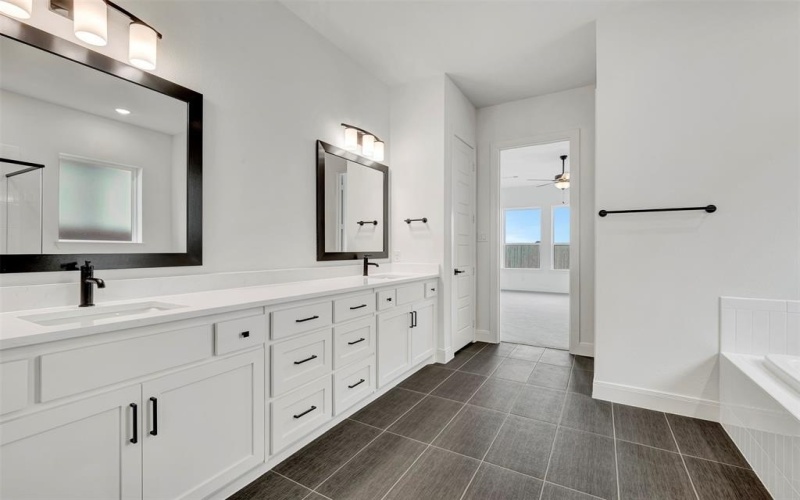 212 Harmony Way N, Northlake, TX 76247, 4 Habitaciones Habitaciones , ,5 BañosBaños,Residential,En Venta,212 Harmony Way N,0,21085719