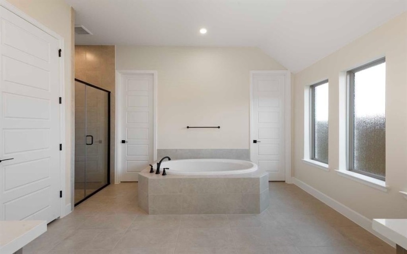 1711 Hillside Stroll Drive, Lavon, TX 75166, 4 Habitaciones Habitaciones , ,3 BañosBaños,Residential,En Venta,1711 Hillside Stroll Drive,0,21085738