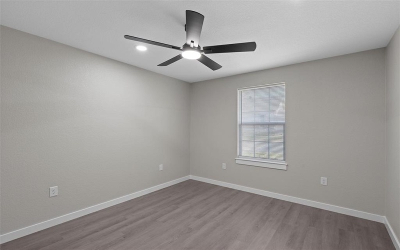 1600 N 11th Street, Waco, TX 76707, 6 Bedrooms Bedrooms, ,5 BathroomsBathrooms,Residential Multi Family,For Sale,1600 N 11th Street,0,21085815
