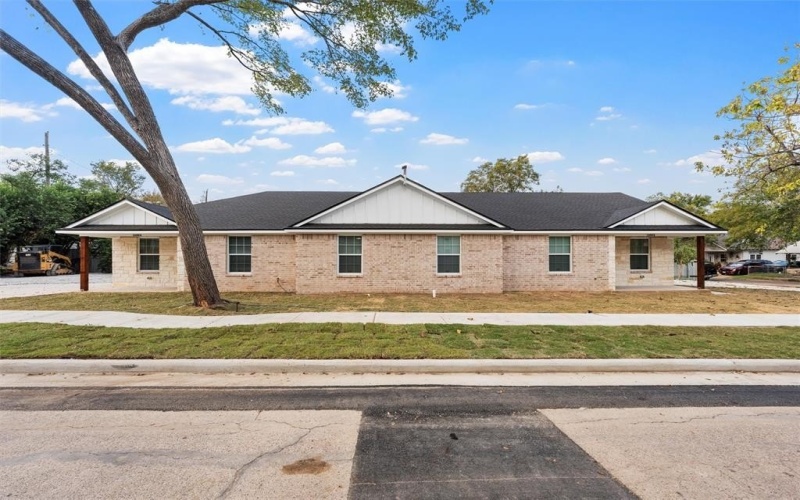 1600 N 11th Street, Waco, TX 76707, 6 Bedrooms Bedrooms, ,5 BathroomsBathrooms,Residential Multi Family,For Sale,1600 N 11th Street,0,21085815