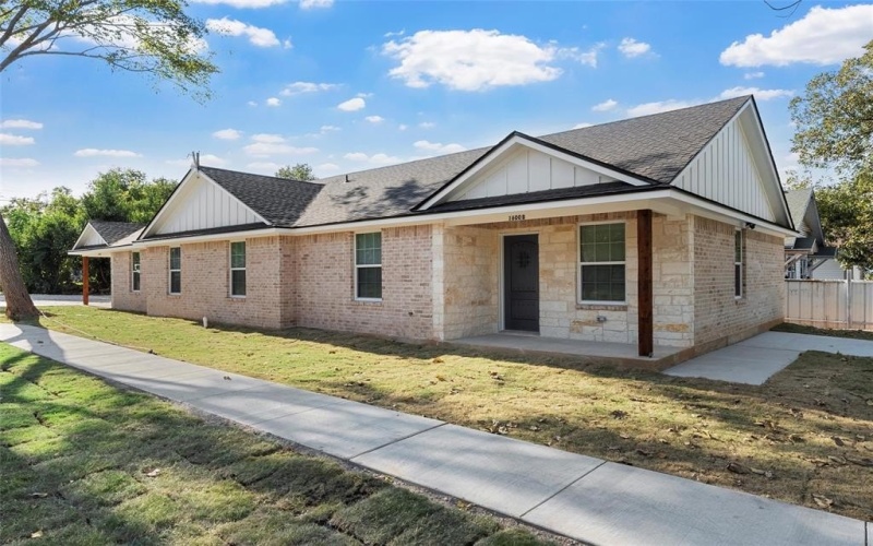 1600 N 11th Street, Waco, TX 76707, 6 Bedrooms Bedrooms, ,5 BathroomsBathrooms,Residential Multi Family,For Sale,1600 N 11th Street,0,21085815