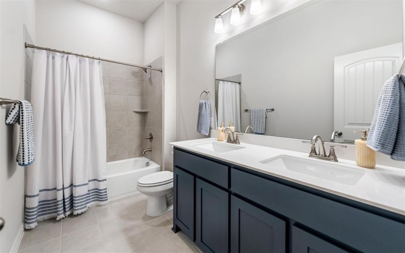 532 Mitchell Boulevard, Weatherford, TX 76087, 4 Bedrooms Bedrooms, ,3 BathroomsBathrooms,Residential,For Sale,532 Mitchell Boulevard,0,21086010