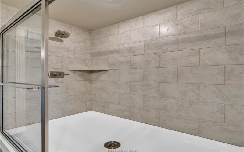 1236 High Street, Navasota, TX 77868, 3 Bedrooms Bedrooms, ,2 BathroomsBathrooms,Residential,For Sale,1236 High Street,0,25010666