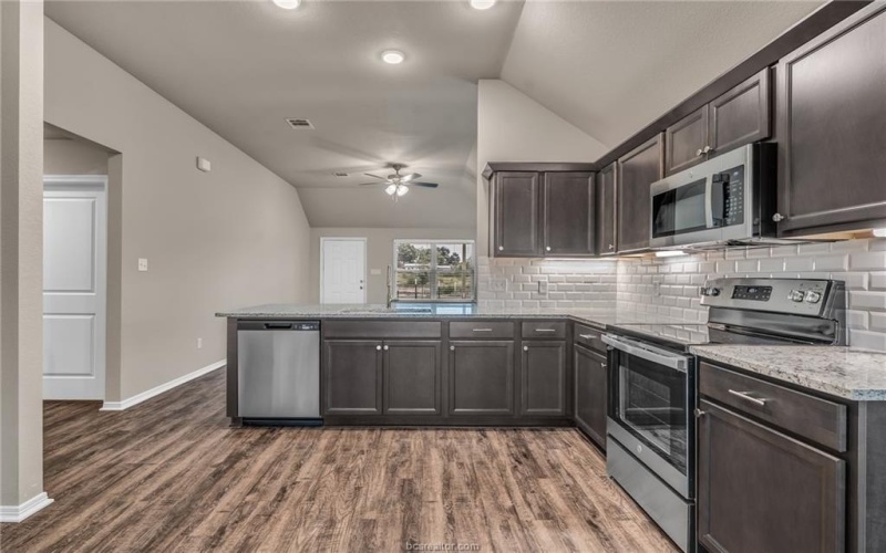 1236 High Street, Navasota, TX 77868, 3 Bedrooms Bedrooms, ,2 BathroomsBathrooms,Residential,For Sale,1236 High Street,0,25010666
