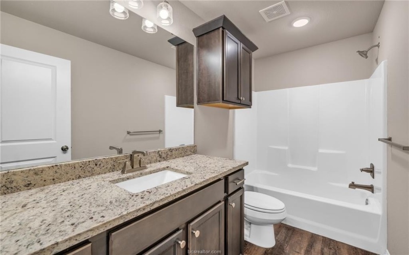 1236 High Street, Navasota, TX 77868, 3 Bedrooms Bedrooms, ,2 BathroomsBathrooms,Residential,For Sale,1236 High Street,0,25010666