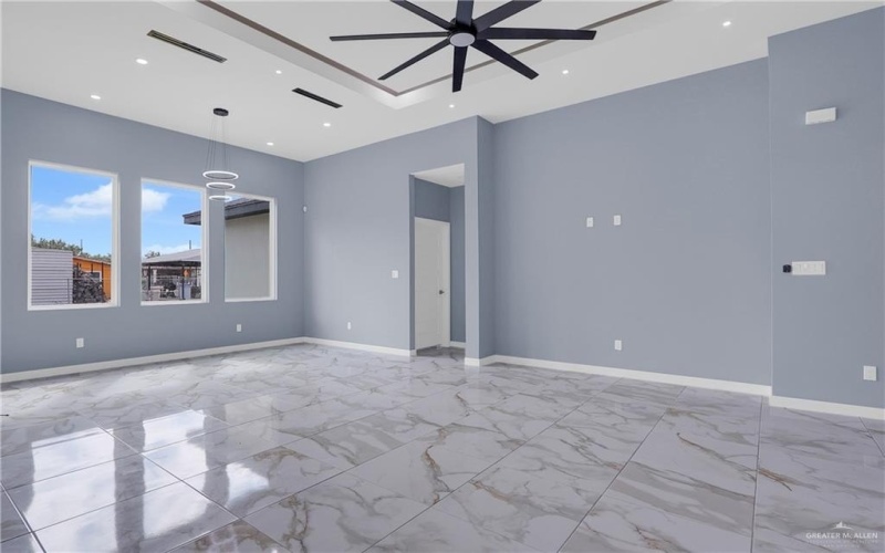 3309 Covina Avenue, McAllen, TX 78503, 3 Habitaciones Habitaciones , ,2 BañosBaños,Residential,En Venta,3309 Covina Avenue,0,482945