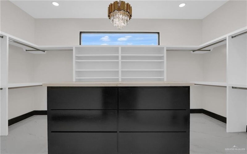 2801 E Zarzamora Avenue, Hidalgo, TX 78557, 4 Habitaciones Habitaciones , ,6 BañosBaños,Residential,En Venta,2801 E Zarzamora Avenue,0,483286