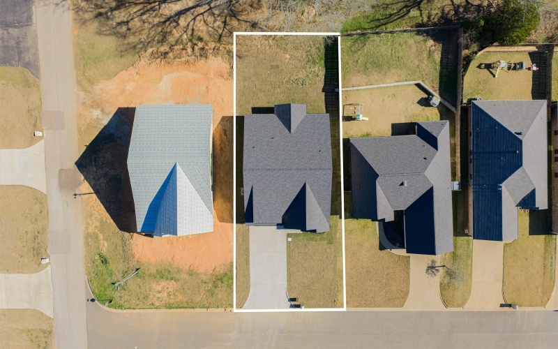 284 Ron Boyett, White Oak, TX 75693, 3 Bedrooms Bedrooms, ,2 BathroomsBathrooms,Residential,For Sale,284 Ron Boyett,0,20257038