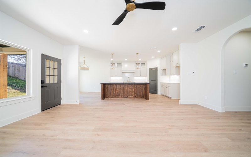 284 Ron Boyett, White Oak, TX 75693, 3 Bedrooms Bedrooms, ,2 BathroomsBathrooms,Residential,For Sale,284 Ron Boyett,0,20257038