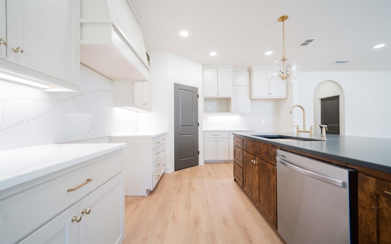 284 Ron Boyett, White Oak, TX 75693, 3 Bedrooms Bedrooms, ,2 BathroomsBathrooms,Residential,For Sale,284 Ron Boyett,0,20257038