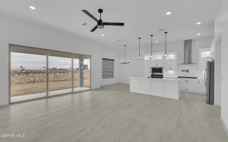 12848 FREDERICKSBERG Avenue, El Paso, TX 79928, 4 Bedrooms Bedrooms, ,1 BathroomBathrooms,Residential,For Sale,12848 FREDERICKSBERG Avenue,0,932027