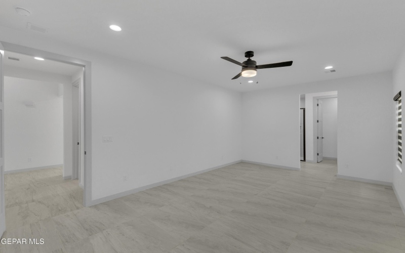 12848 FREDERICKSBERG Avenue, El Paso, TX 79928, 4 Bedrooms Bedrooms, ,1 BathroomBathrooms,Residential,For Sale,12848 FREDERICKSBERG Avenue,0,932027