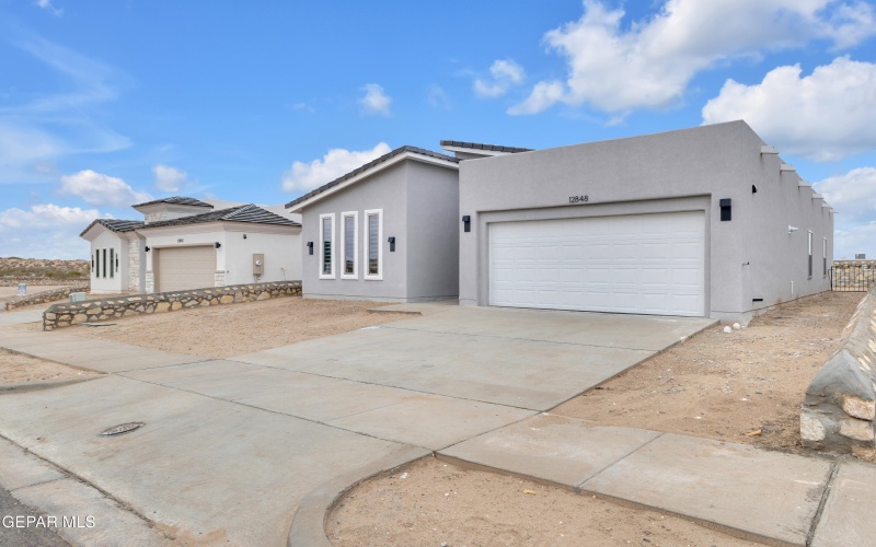 12848 FREDERICKSBERG Avenue, El Paso, TX 79928, 4 Bedrooms Bedrooms, ,1 BathroomBathrooms,Residential,For Sale,12848 FREDERICKSBERG Avenue,0,932027