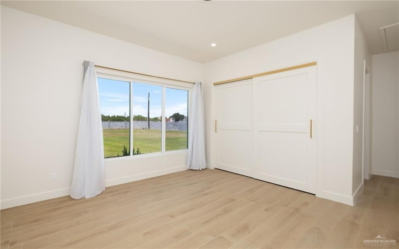 1215 E Chelsea Drive, Palmhurst, TX 78573, 3 Habitaciones Habitaciones , ,3 BañosBaños,Residential,En Venta,1215 E Chelsea Drive,0,483345