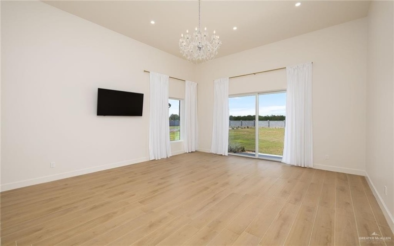 1215 E Chelsea Drive, Palmhurst, TX 78573, 3 Habitaciones Habitaciones , ,3 BañosBaños,Residential,En Venta,1215 E Chelsea Drive,0,483345