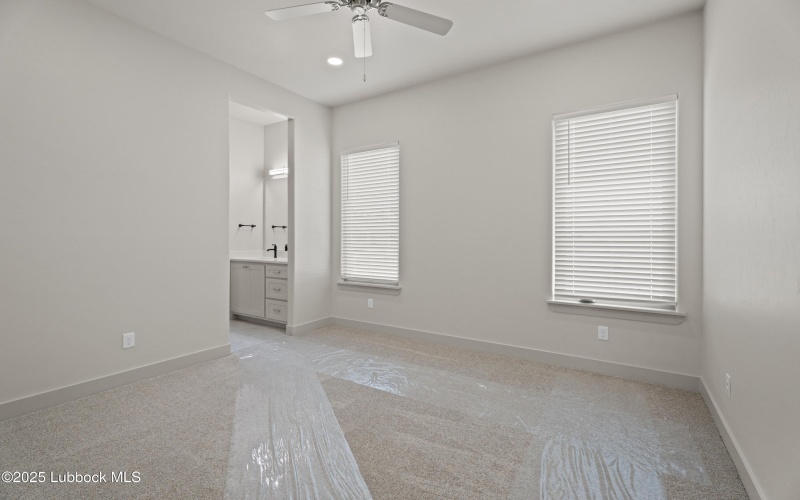 4614 138th Place, Lubbock, TX 79424, 4 Habitaciones Habitaciones , ,3 BañosBaños,Residential,En Venta,4614 138th Place,0,202556180