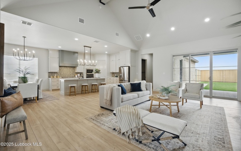 4614 138th Place, Lubbock, TX 79424, 4 Habitaciones Habitaciones , ,3 BañosBaños,Residential,En Venta,4614 138th Place,0,202556180