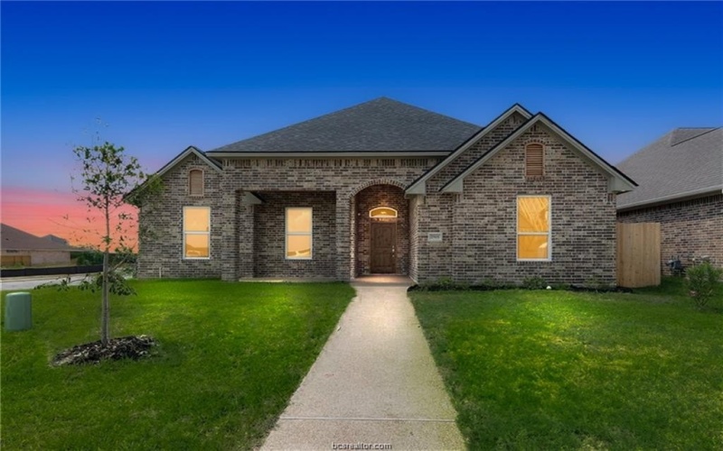 2901 Bombay Court, Bryan, TX 77808, 4 Bedrooms Bedrooms, ,3 BathroomsBathrooms,Residential,For Sale,2901 Bombay Court,0,25001552