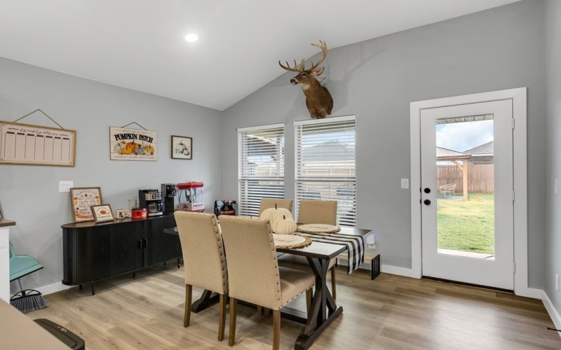 5704 Sandpiper St, Midland, TX 79705, 3 Habitaciones Habitaciones , ,2 BañosBaños,Residential,En Venta,5704 Sandpiper St,0,163669