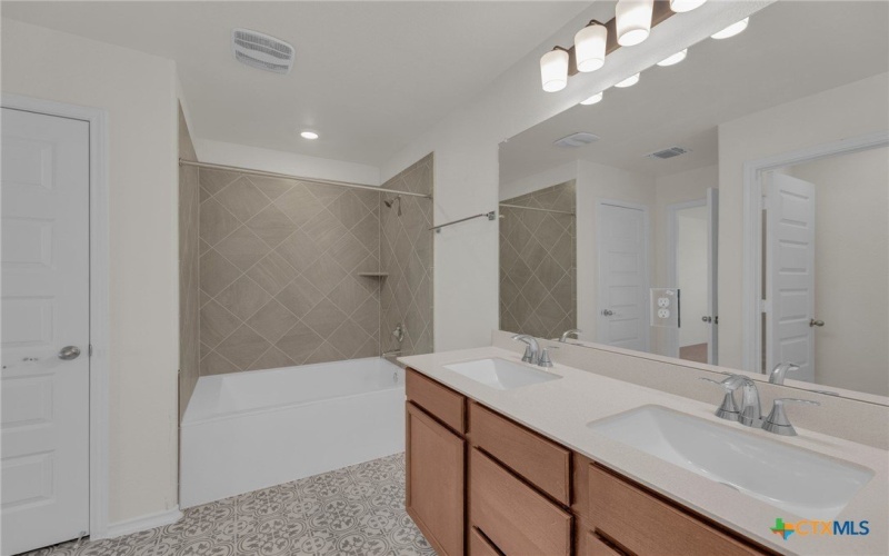 1925 Jadd Street, Belton, TX 76513, 3 Bedrooms Bedrooms, ,2 BathroomsBathrooms,Residential,For Sale,1925 Jadd Street,0,595323