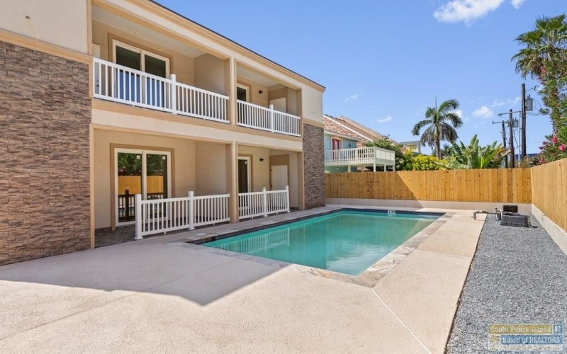 116 Cora Lee Dr. #3, South Padre Island, TX 78597, 2 Habitaciones Habitaciones , ,2 BañosBaños,Residential,En Venta,116 Cora Lee Dr.,0,104409