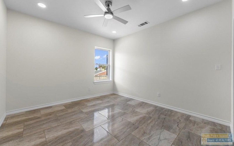 116 Cora Lee Dr. #1, South Padre Island, TX 78597, 2 Habitaciones Habitaciones , ,2 BañosBaños,Residential,En Venta,116 Cora Lee Dr.,0,104410